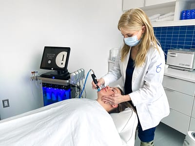 HydraFacial